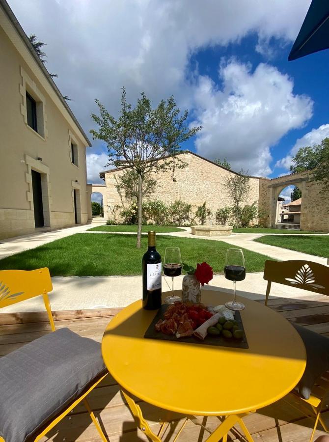 La Maison L'Eperon, Stylish 5 Star Villa Surrounded By Vineyard Near Saint Emilion Vérac Exteriör bild