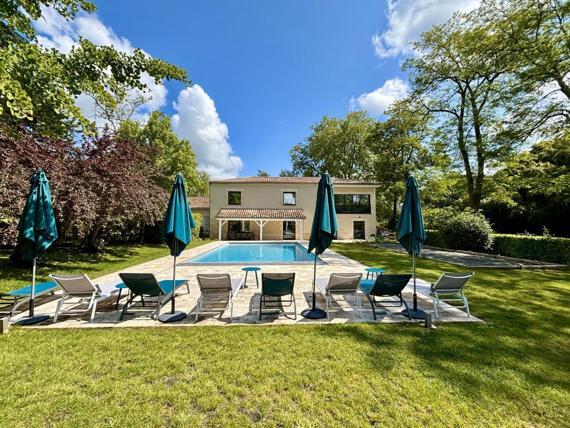 La Maison L'Eperon, Stylish 5 Star Villa Surrounded By Vineyard Near Saint Emilion Vérac Exteriör bild